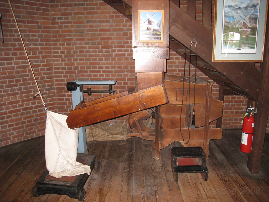 Michigans West Coast 2009 2185.jpg - Labor Day 2009. A trip along Michigans west coast to see beachs, art and buffets.